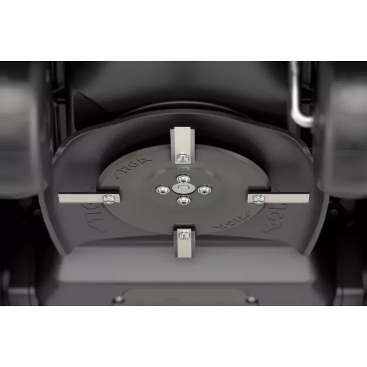 System koszenia robota STIGA G 1200 z czterema obrotowymi ostrzami zapewnia dokładne przycinanie trawy.