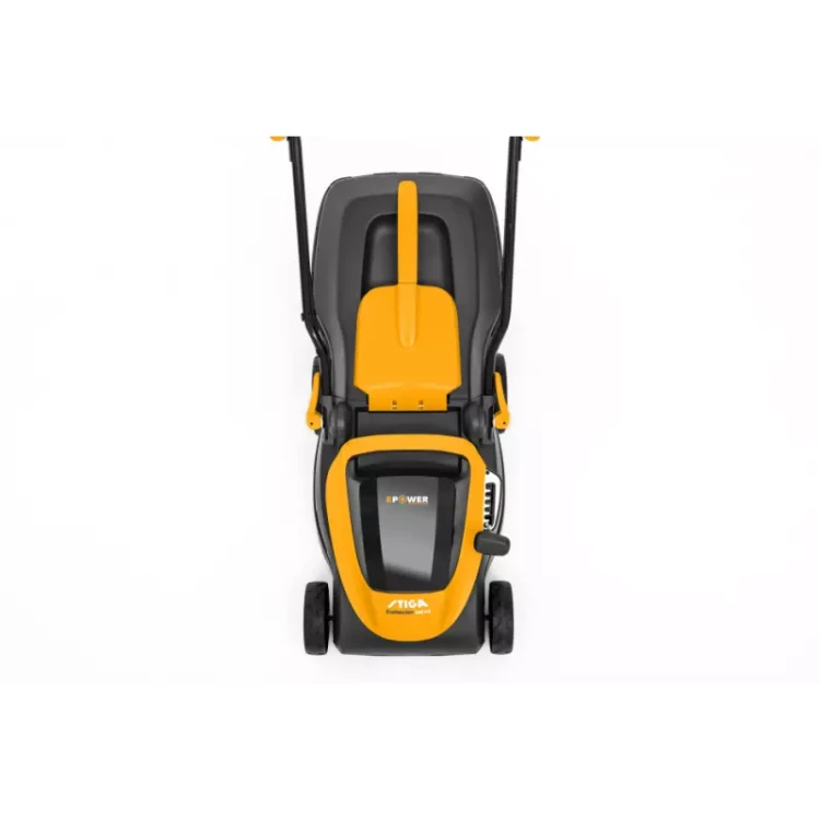 COLLECTOR136e - 3.webp